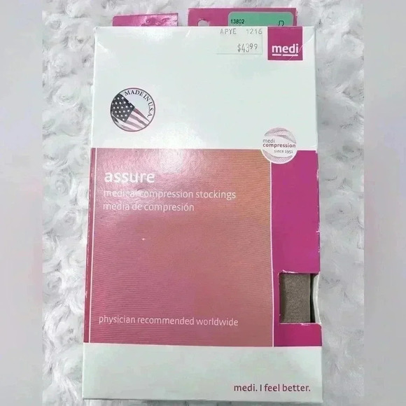 Medi Assure 20-30 Calf Open Toe Medical Compression Stockings - Picture 1 of 10